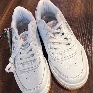 Reebok White Athletic Shoes